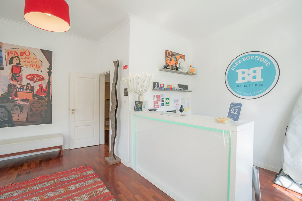 Blue Boutique Hostel & Suites Ещорил Екстериор снимка