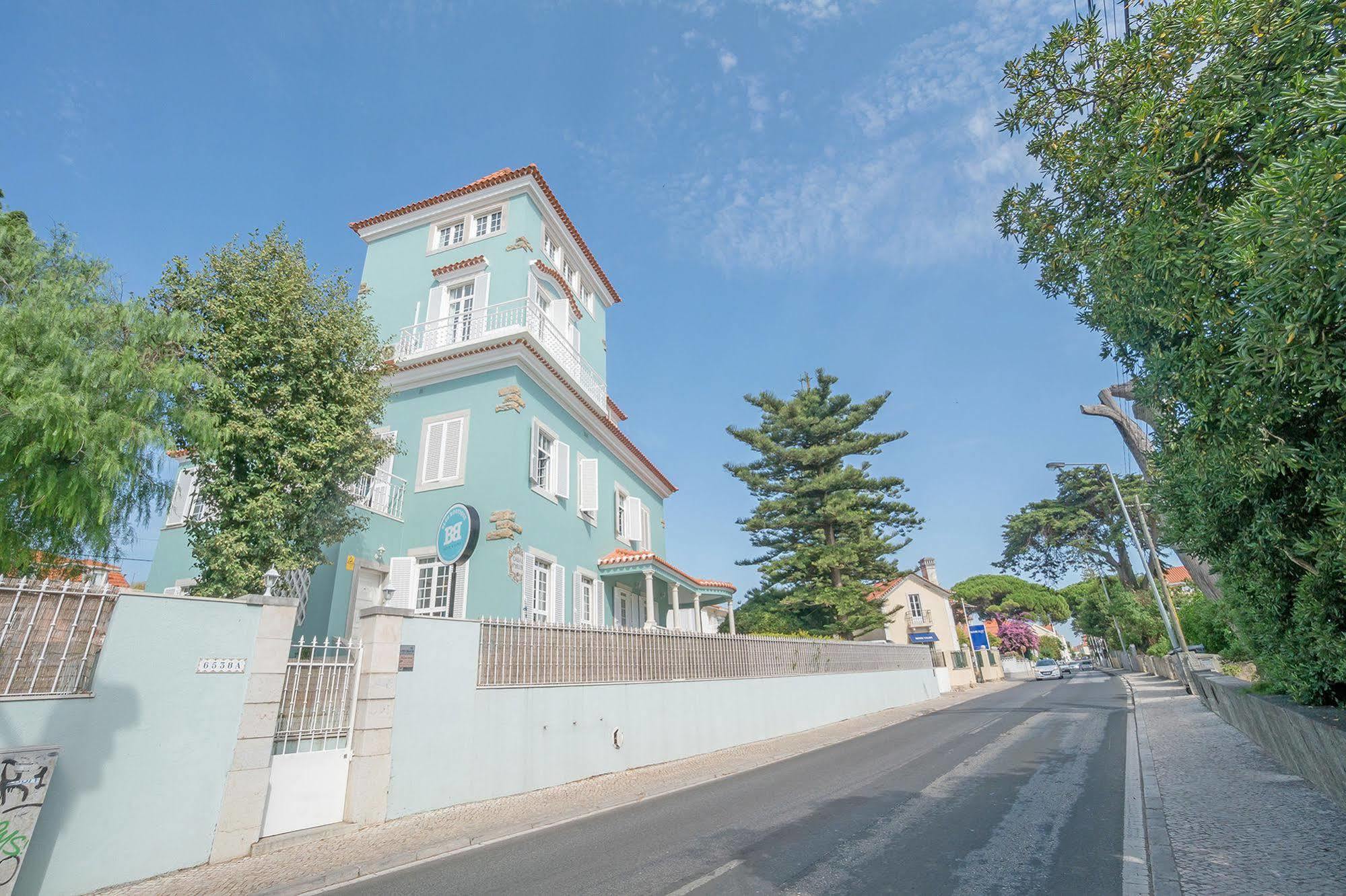 Blue Boutique Hostel & Suites Ещорил Екстериор снимка