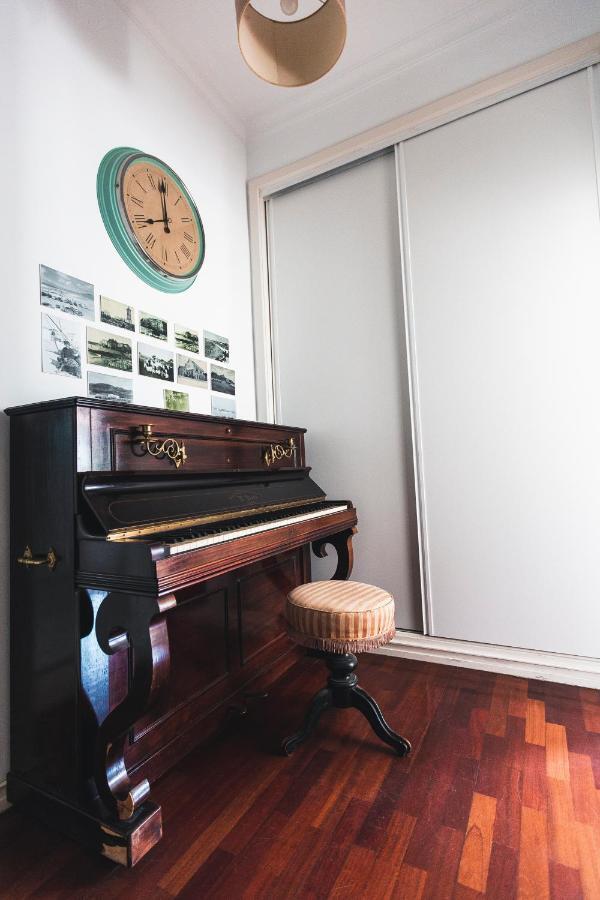 Blue Boutique Hostel & Suites Ещорил Екстериор снимка